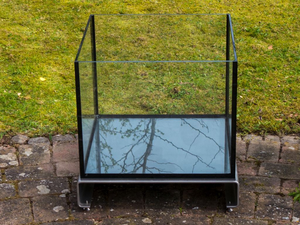 Miniteich TerrassenFisch 50 leer Miniteich TerrassenFisch 50 leer